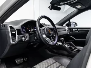 2023 Porsche Cayenne GTS Coupe — photo 14