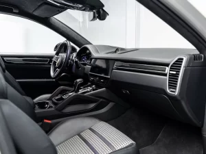 2023 Porsche Cayenne GTS Coupe — photo 13