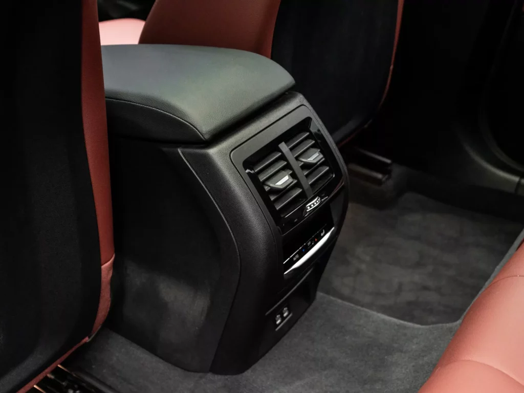2024 BMW X4 M40i — photo 19