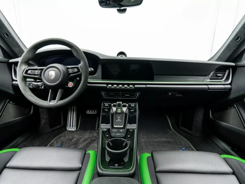 2026 Porsche 911 Turbo S — photo 20