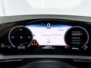 2025 Porsche Cayenne Coupe — photo 13