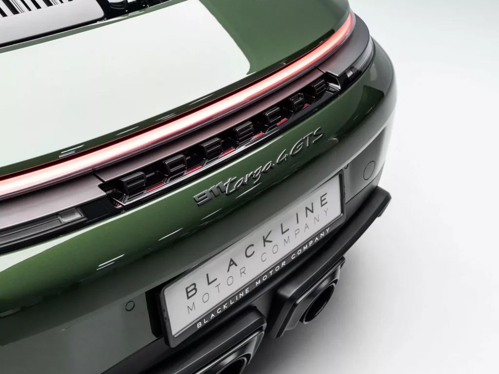 2026 Porsche 911 Targa 4 GTS — photo 9
