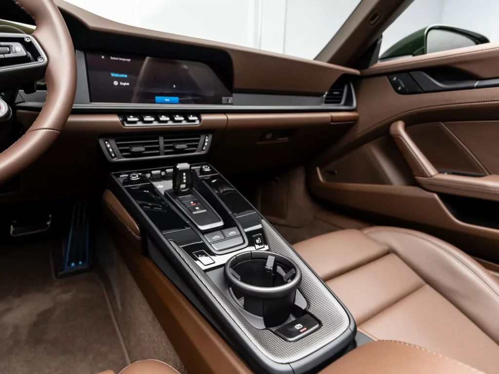 2026 Porsche 911 Targa 4 GTS — photo 19