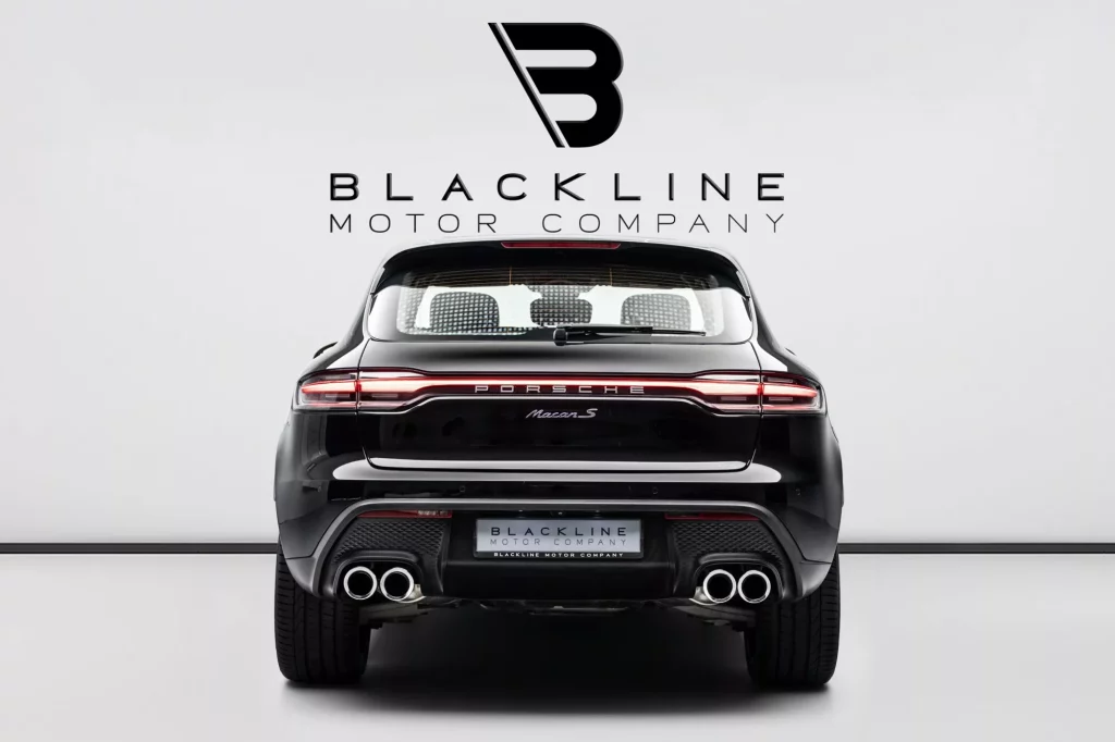 2024 Porsche Macan S — photo 4