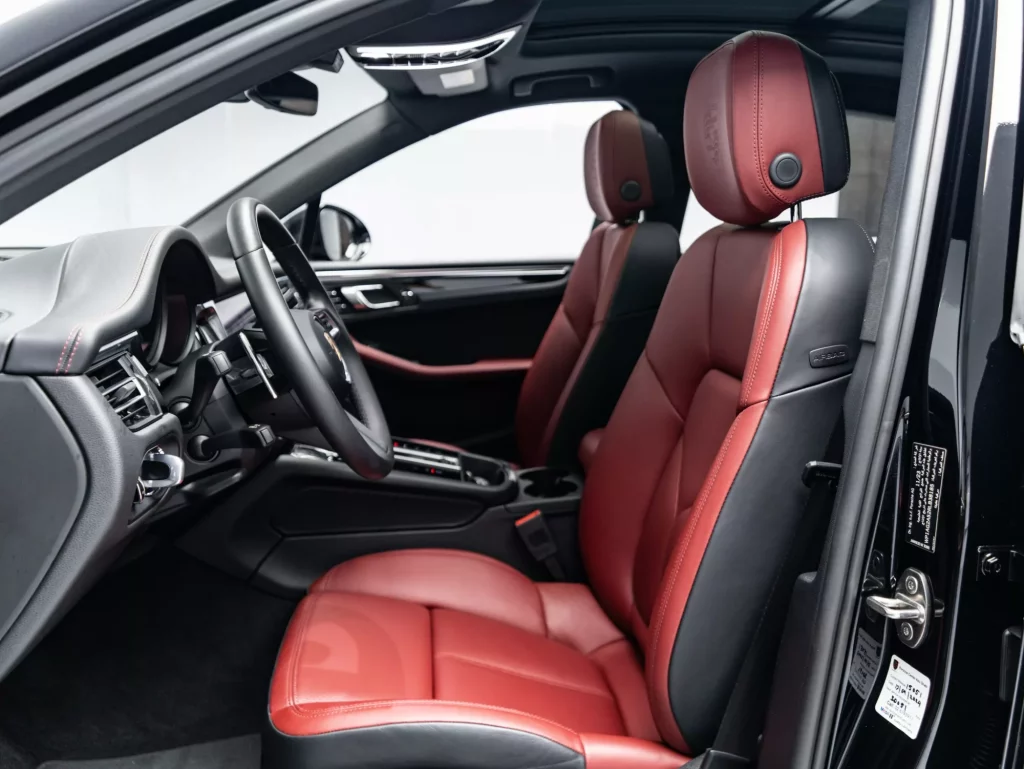 2024 Porsche Macan S — photo 10