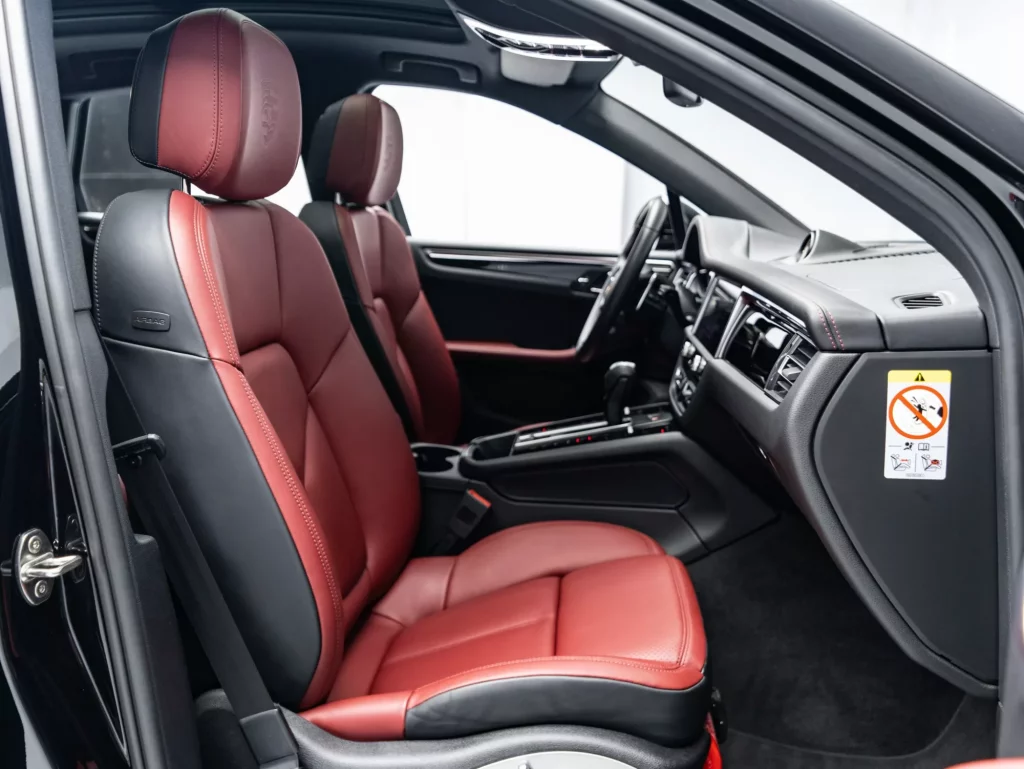 2024 Porsche Macan S — photo 9
