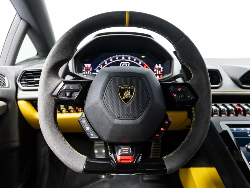 2023 Lamborghini Huracan Tecina — photo 12