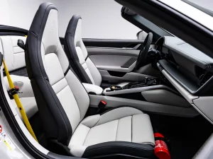 2026 Porsche 911 GTS Cabriolet — photo 11