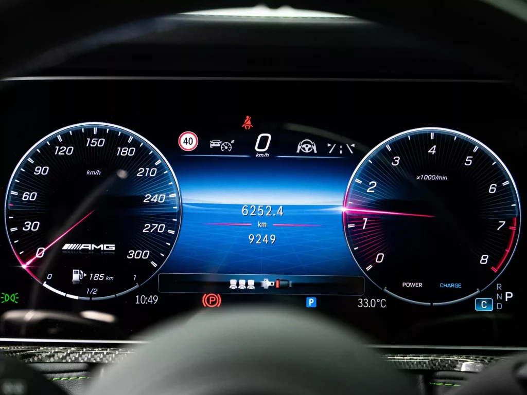 2025 Mercedes-AMG G63 — photo 12
