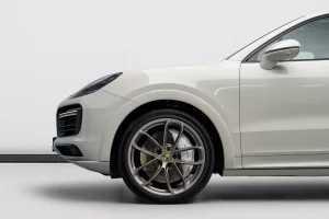 2020 Porsche Cayenne Turbo — photo 6