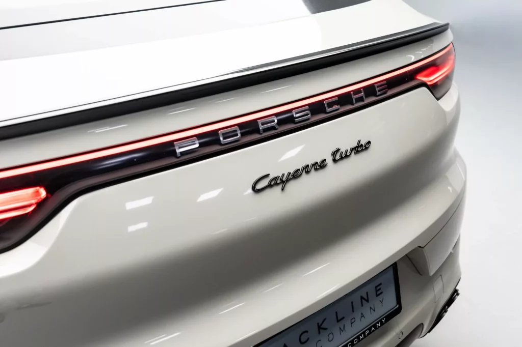 2020 Porsche Cayenne Turbo — photo 19