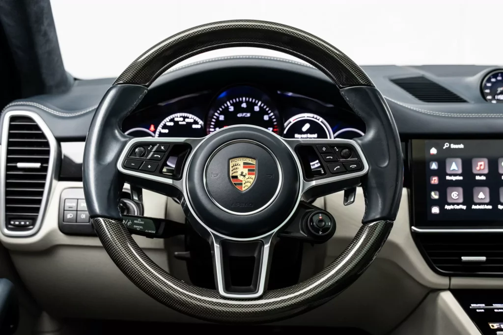 2023 Porsche Cayenne GTS Coupe — photo 11