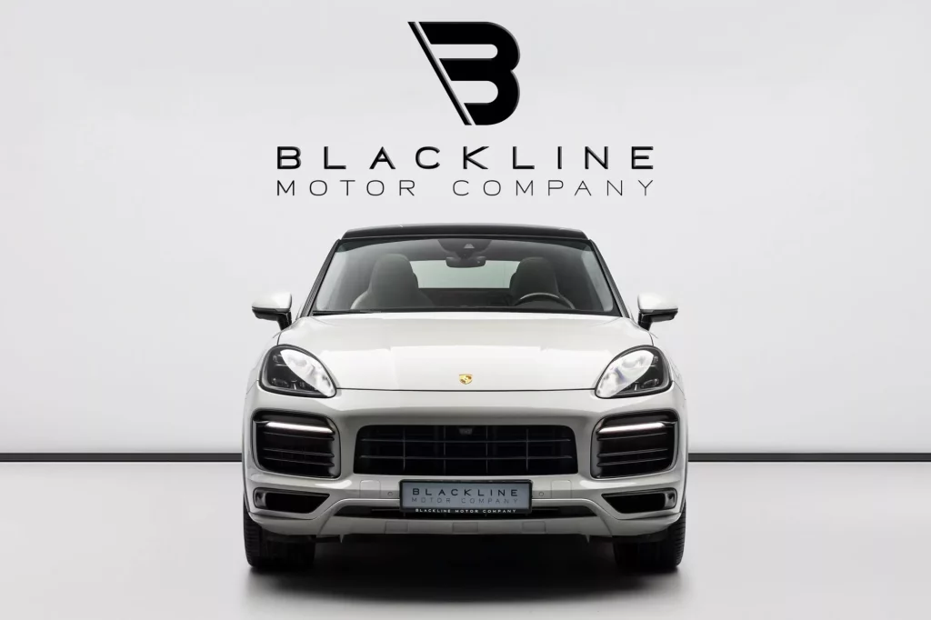 2023 Porsche Cayenne GTS Coupe — photo 2