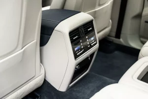 2023 Porsche Cayenne GTS Coupe — photo 19