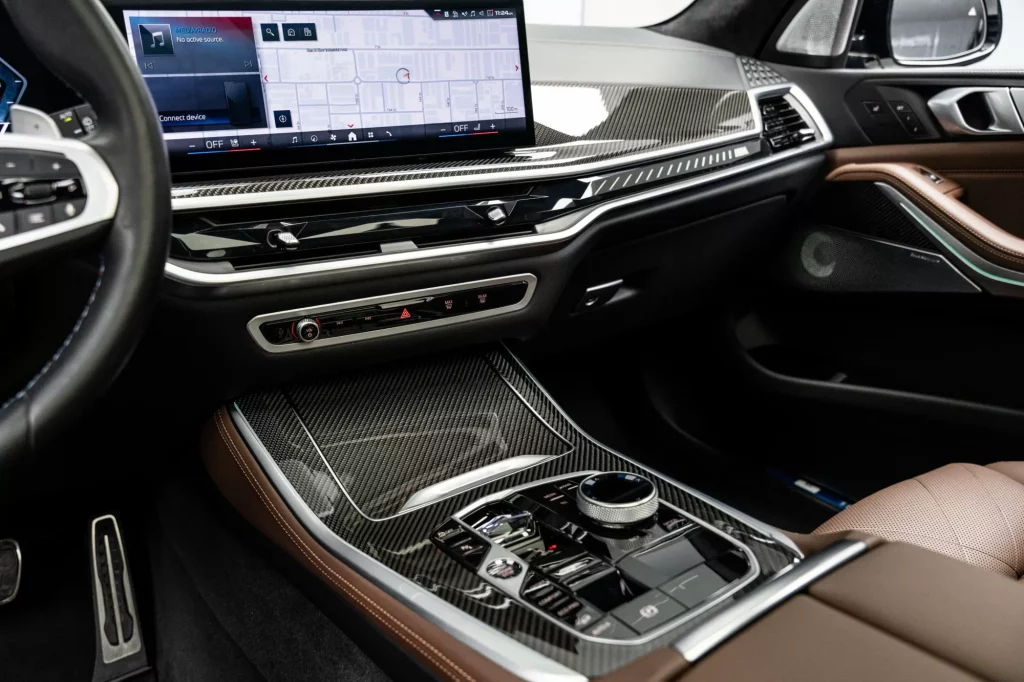2025 BMW X5 M60i Xdrive — photo 15