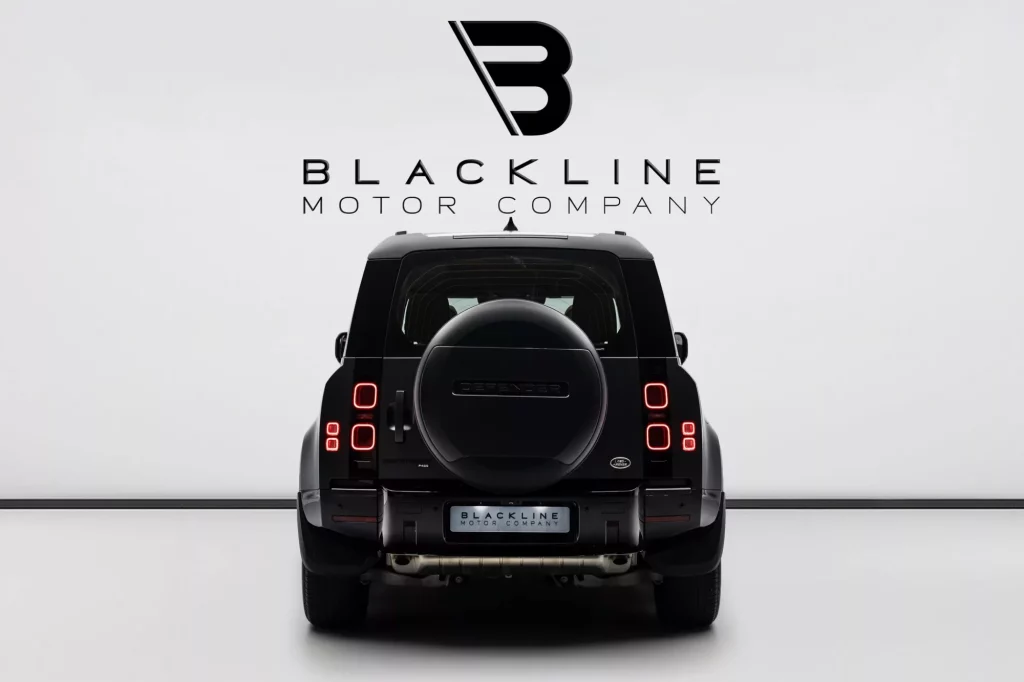 2023 Land Rover Defender 110 S — photo 3