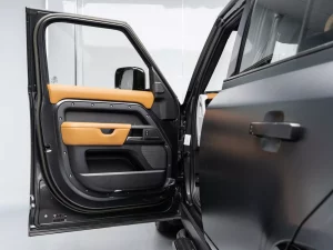 2023 Land Rover Defender 110 S — photo 7