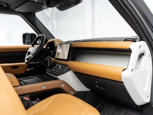 2023 Land Rover Defender 110 S — photo 13