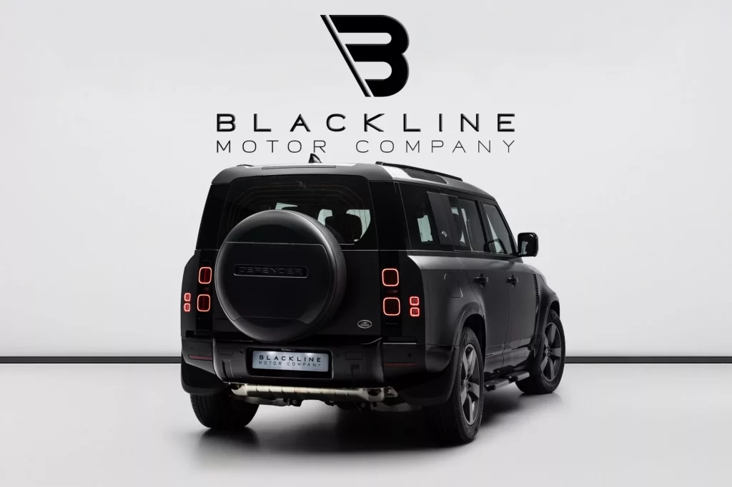 2023 Land Rover Defender 110 S — photo 4
