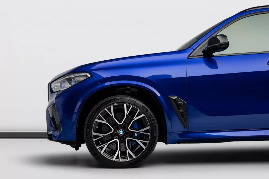 2022 BMW X5M Competition — photo 6