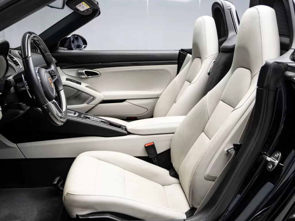 2025 Porsche Boxster Style Edition — photo 12
