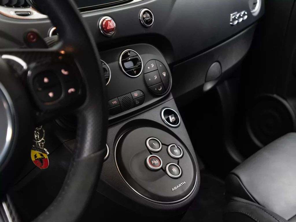 2024 Fiat Abarth 695 Turismo — photo 16