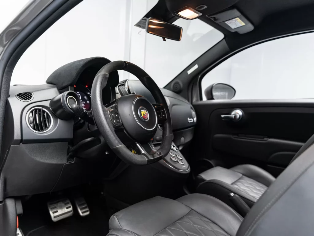 2024 Fiat Abarth 695 Turismo — photo 12