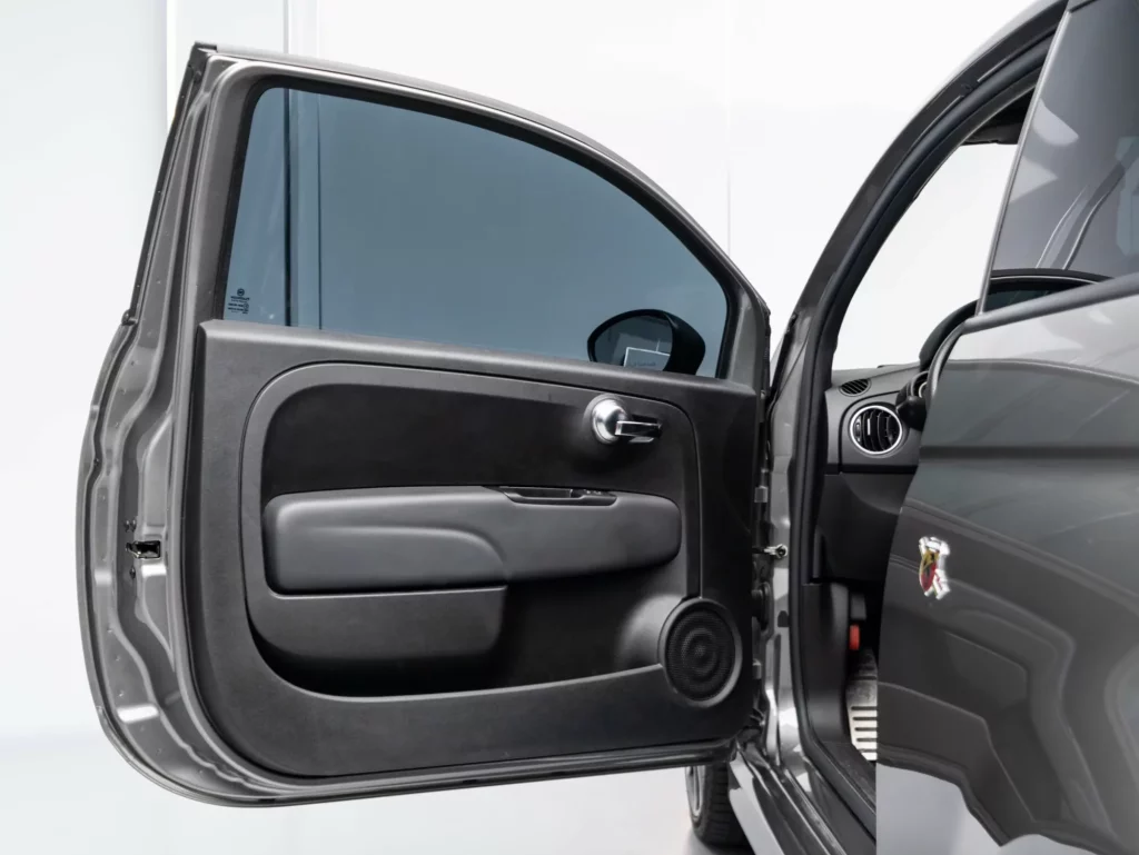 2024 Fiat Abarth 695 Turismo — photo 8