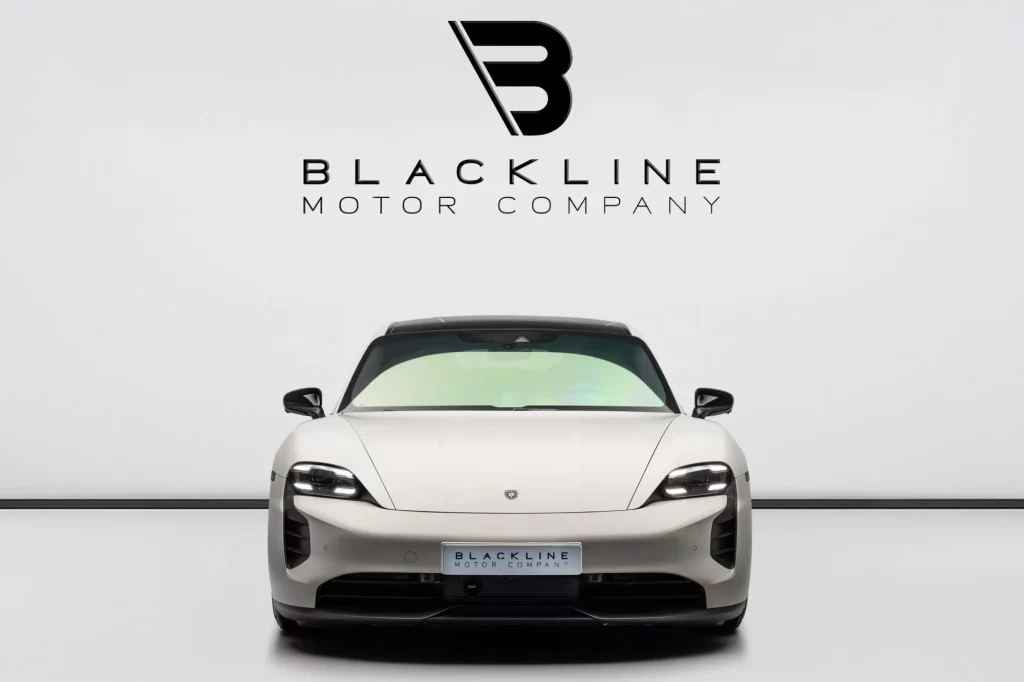 2024 Porsche Taycan GTS — photo 2