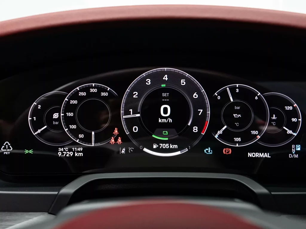 2026 Porsche 911 GTS — photo 15