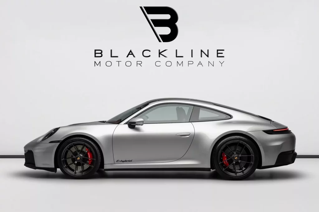 2026 Porsche 911 GTS — photo 3