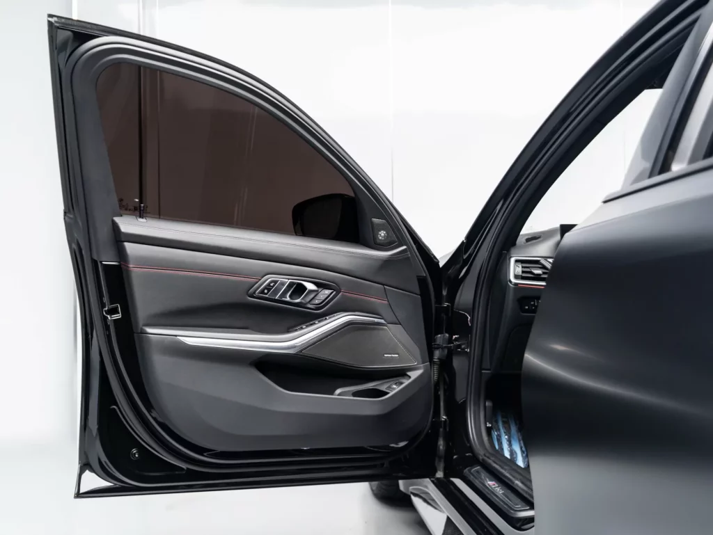 2024 BMW M3 CS — photo 9