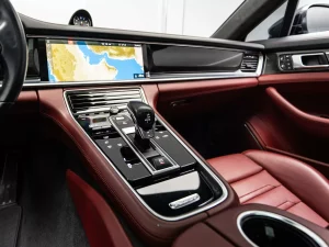 2021 Porsche Panamera GTS — photo 16