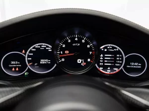 2021 Porsche Panamera GTS — photo 13