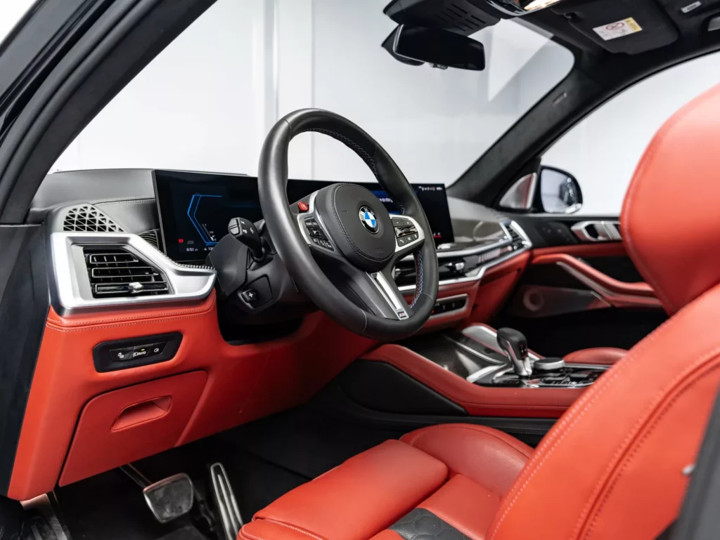 2025 BMW X5M Competition — photo 12