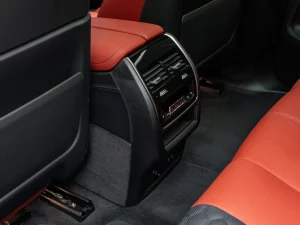 2025 BMW X5M Competition — photo 21