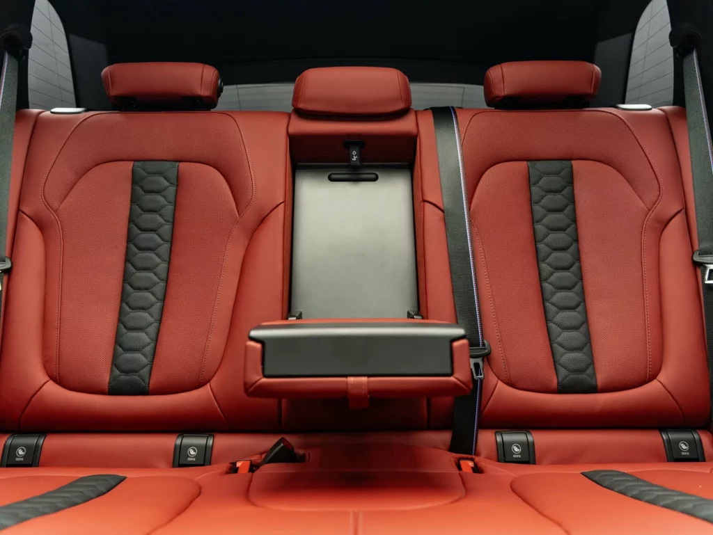 2025 BMW X5M Competition — photo 20