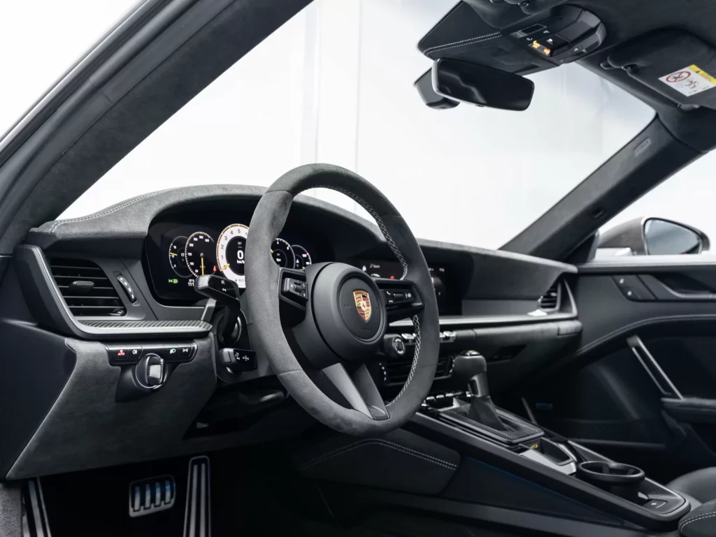 2026 Porsche 911 GT3 — photo 15