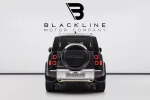 2025 Land Rover Defender 90 P300 S — photo 4