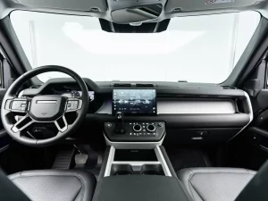 2025 Land Rover Defender 90 P300 S — photo 14