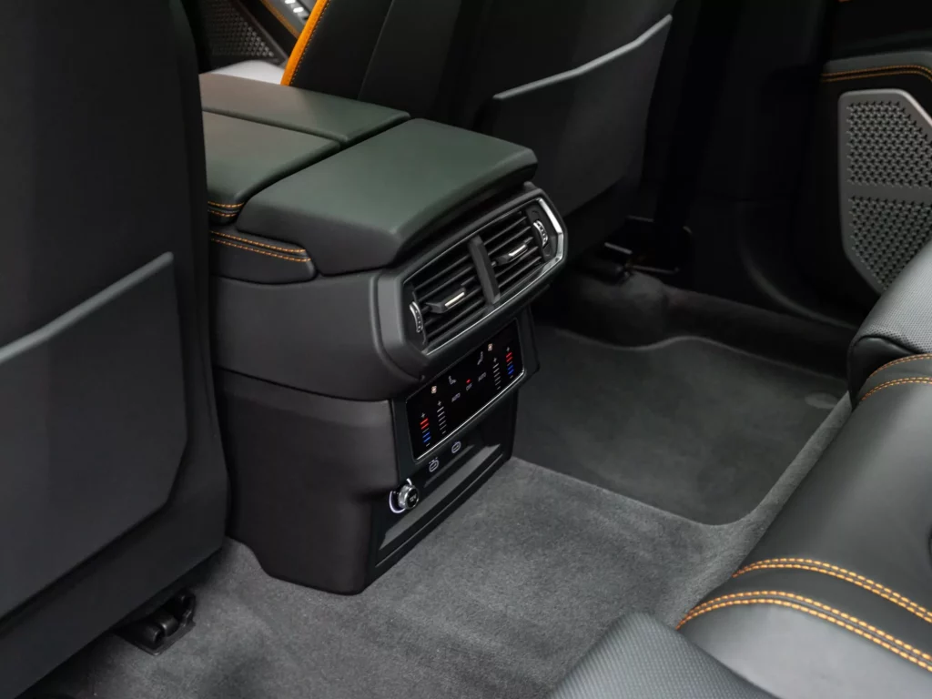 2023 Lamborghini Urus S — photo 20