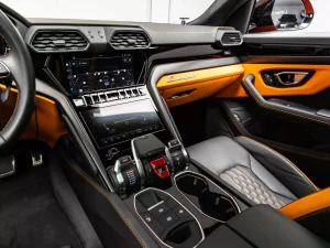 2023 Lamborghini Urus S — photo 16