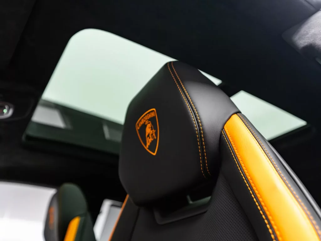 2023 Lamborghini Urus S — photo 18