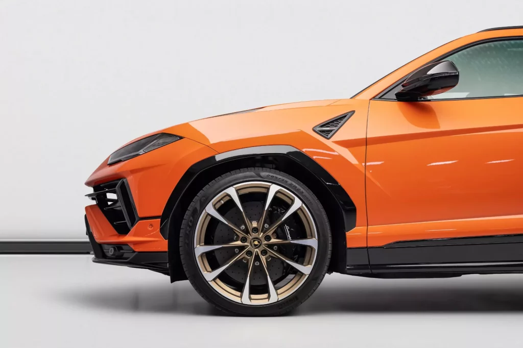 2023 Lamborghini Urus S — photo 7