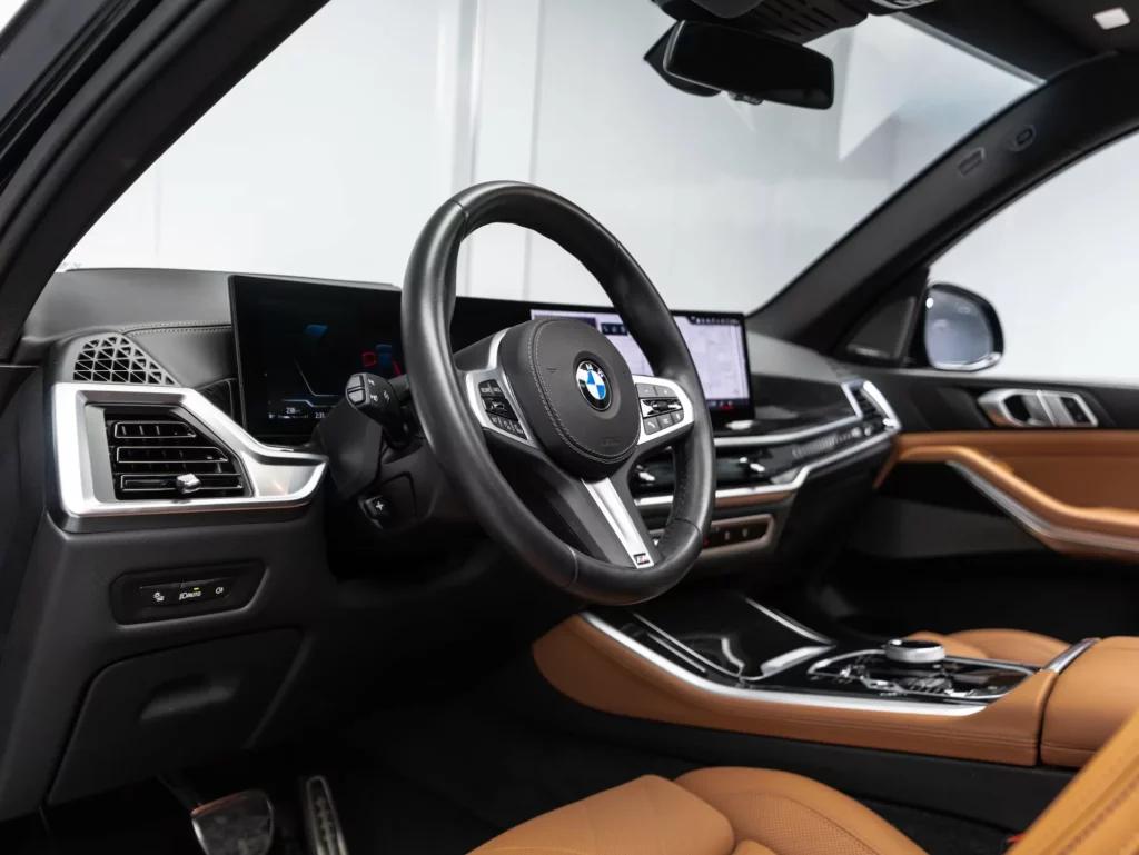 2025 BMW X5 xDrive 40i M Sport Pro — photo 14