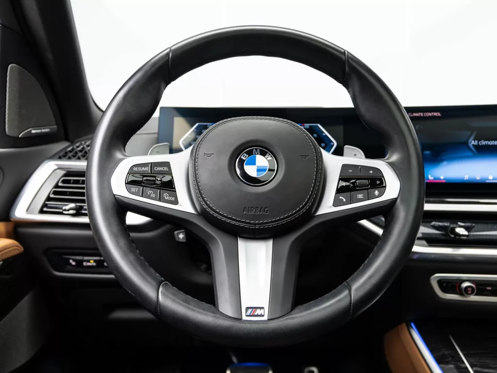2025 BMW X5 xDrive 40i M Sport Pro — photo 11