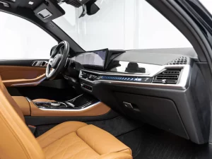 2025 BMW X5 xDrive 40i M Sport Pro — photo 13
