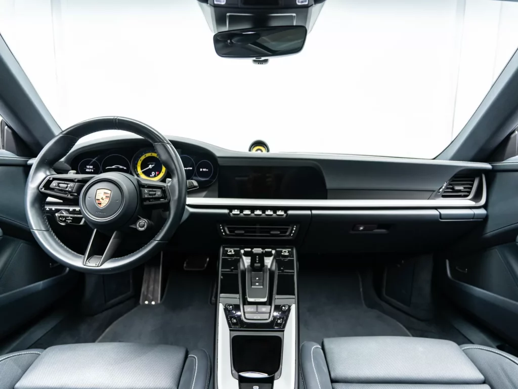 2023 Porsche 911 GTS — photo 17