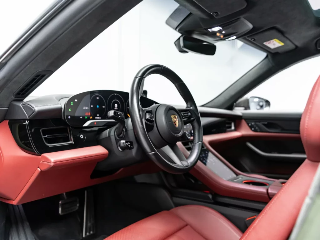 2023 Porsche Taycan GTS — photo 12