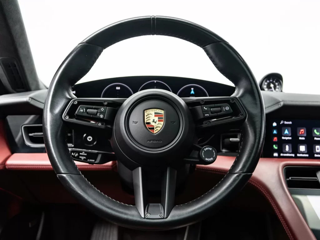 2023 Porsche Taycan GTS — photo 13